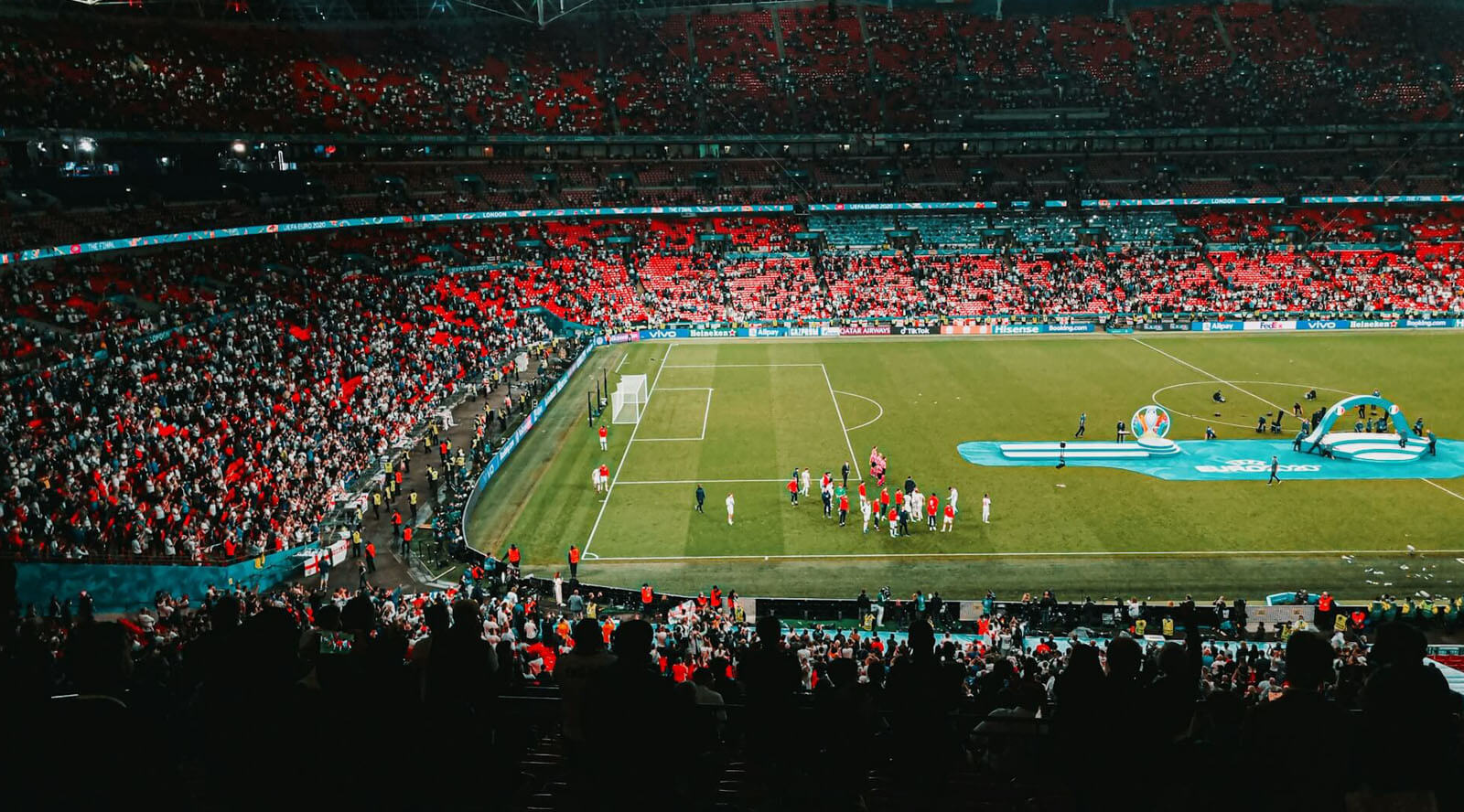 郑妩双领先,却遭逆转,世界排名再,世界杯小组赛,2026世界杯,赛程,球队对阵,小组排行